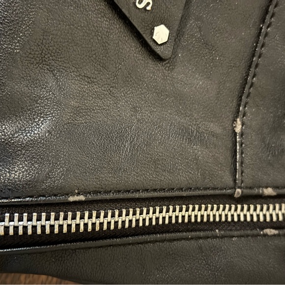 Black Vegan Leather Guess Purse - Picture 10 of 12